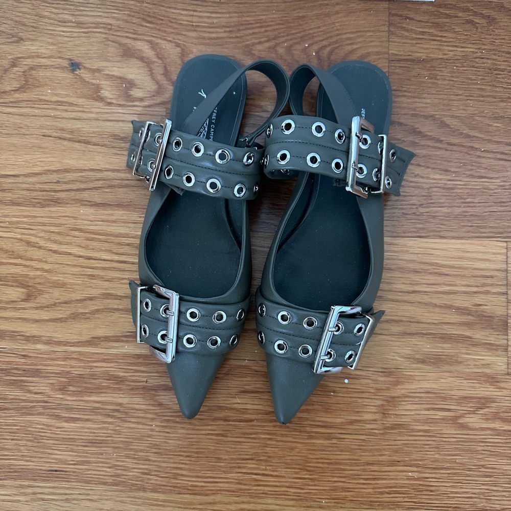 Stylish Green Women's Shoes with Buckle Detail
